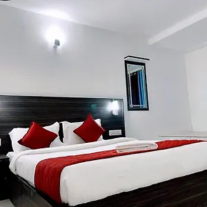 https://skylark-holidays-munnar.kerala-hotels.net