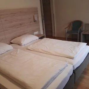  Hotel Momm Deutschland